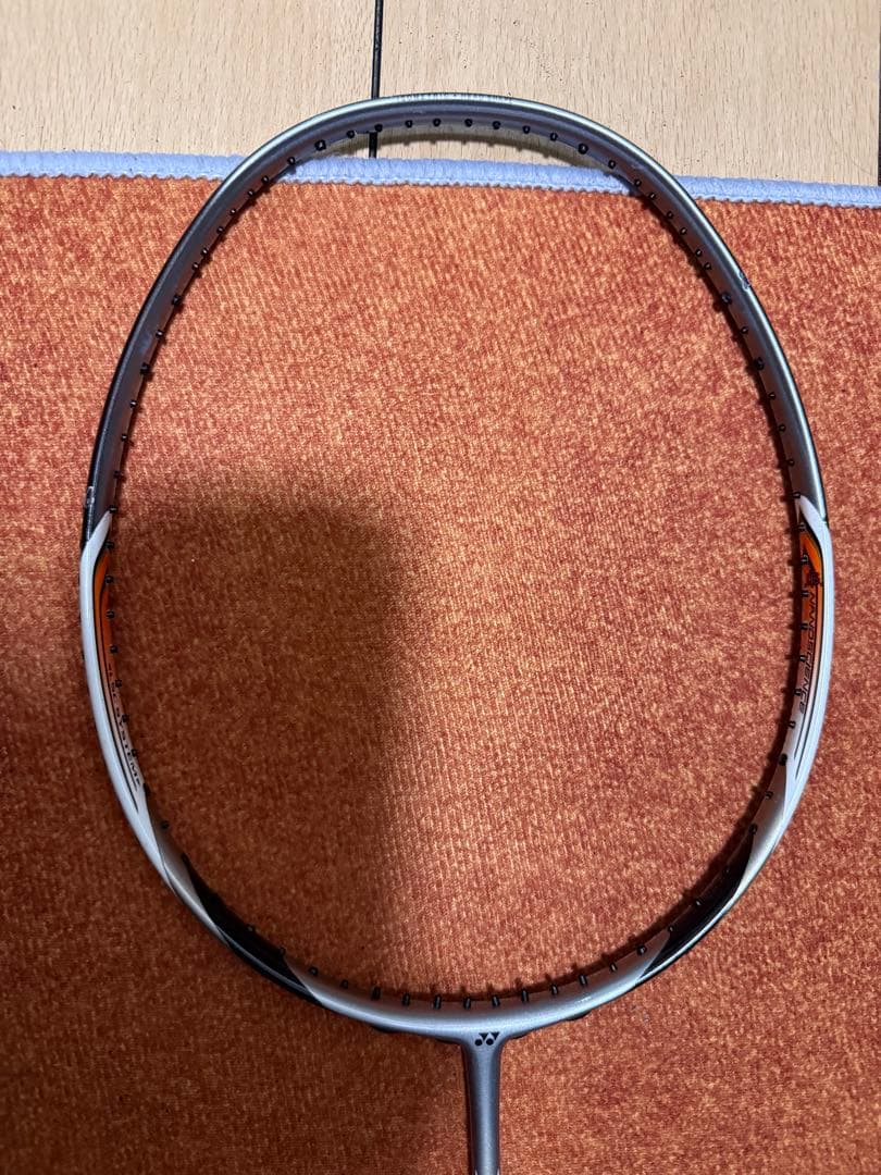 D*n様 YONEX NANOSPEED 7700 バドミントンラケット　2本セ