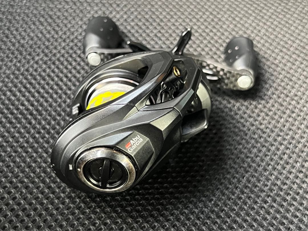 Abu Garcia ROXANI BF8 ブラック ベイトリール