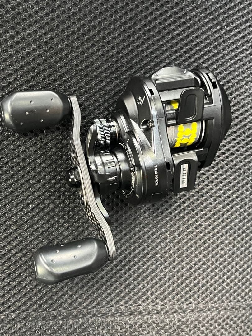 Abu Garcia ROXANI BF8 ブラック ベイトリール