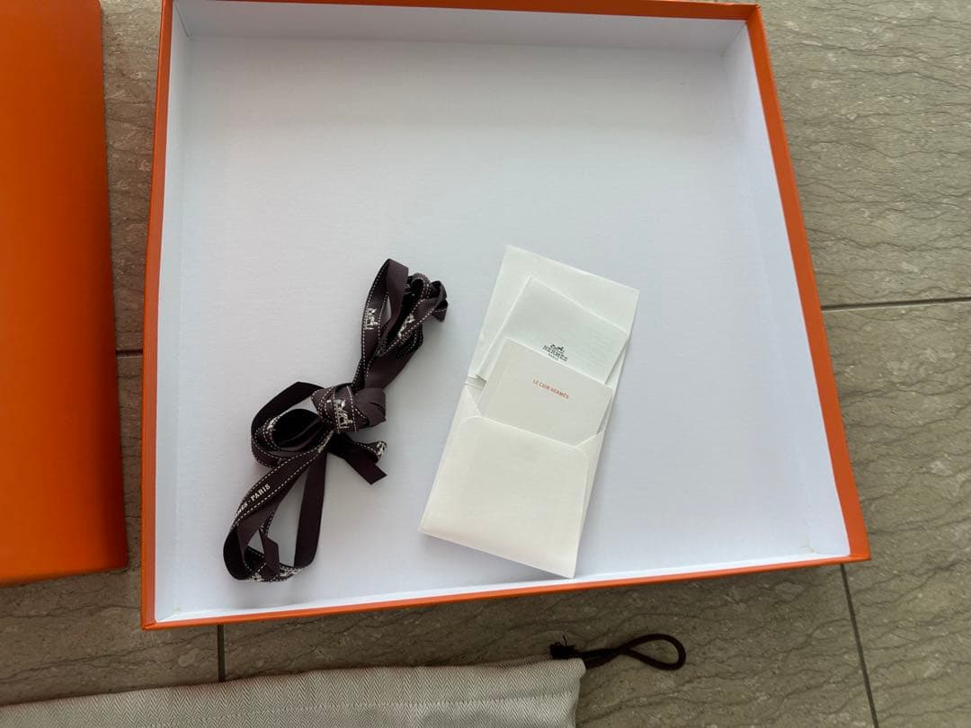 HERMES エルメス　バーキン35 空箱　 ボックス 大　保存袋