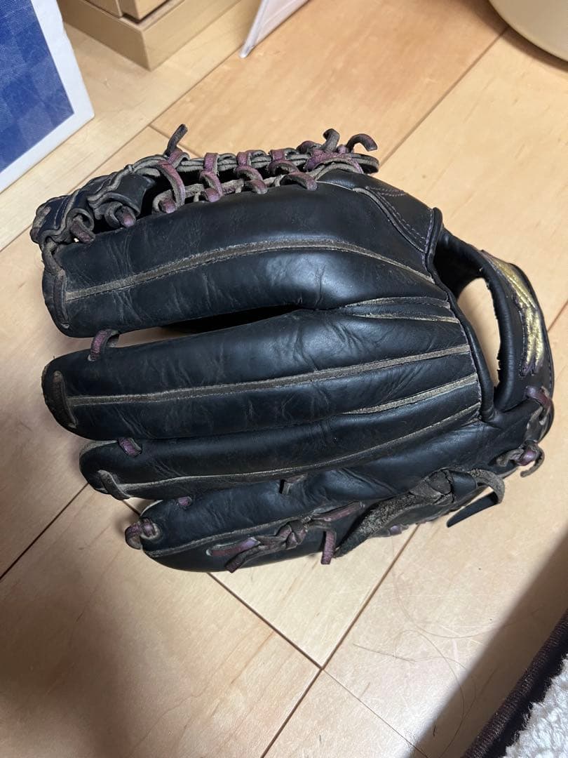 硬式野球グローブ