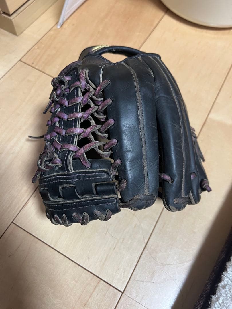 硬式野球グローブ