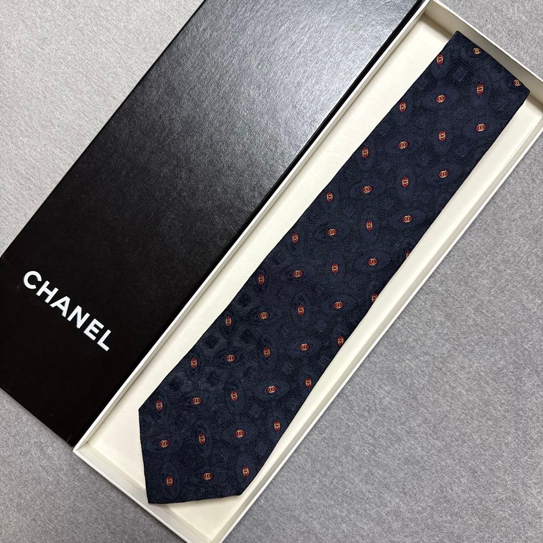 美品　シャネル　ネクタイ　紺　CCココマーク ドット　シルクジャガード