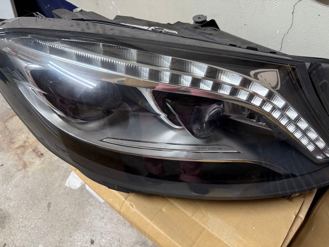 LS´s...*゜ 　W222ベンツ　S550L ヘッドライト右