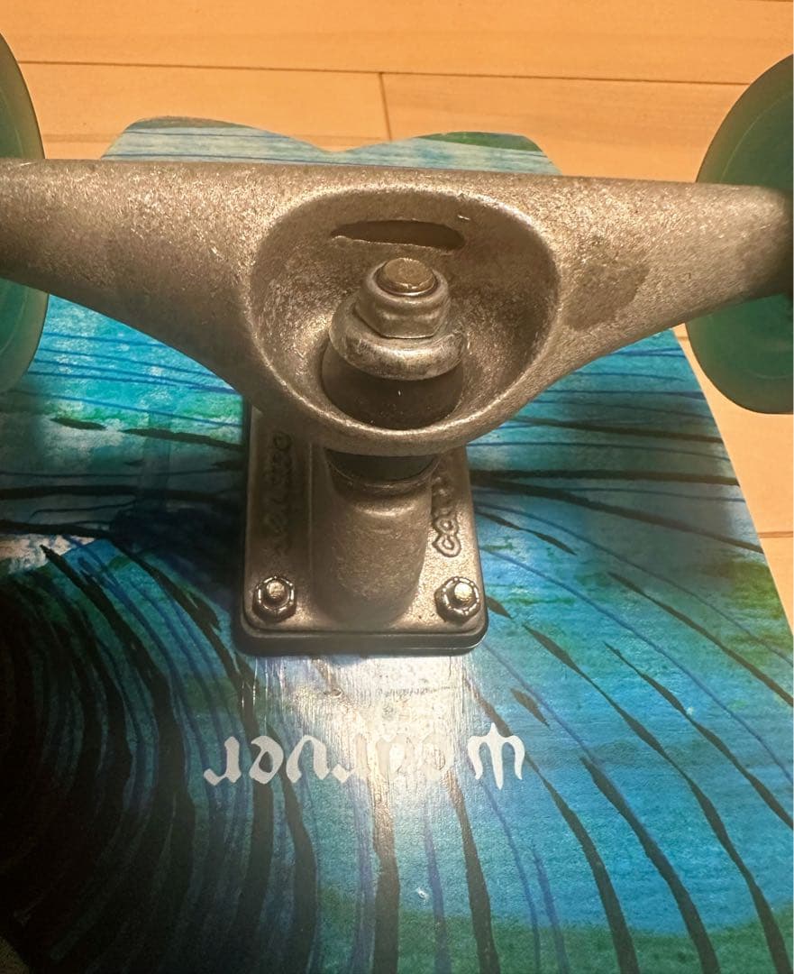 【フル純正】Carver 29.5 Swallow CX4 サーフスケート