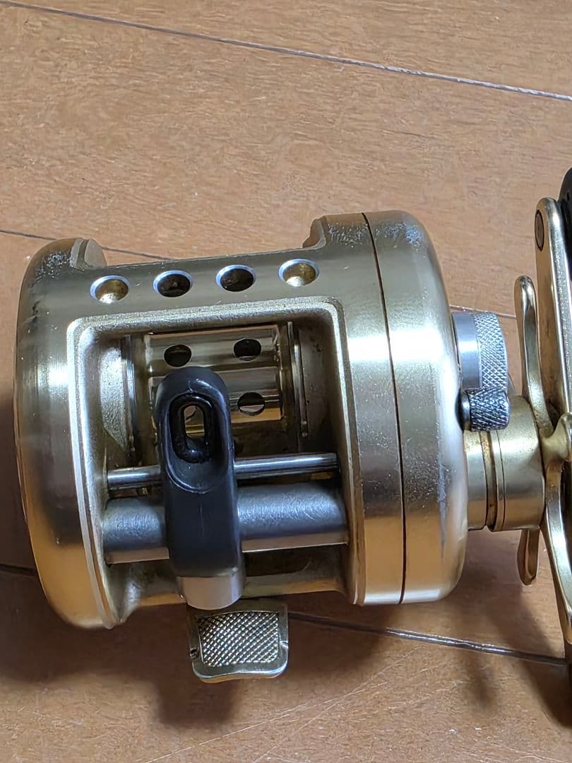 シマノ　カルカッタ 101XT