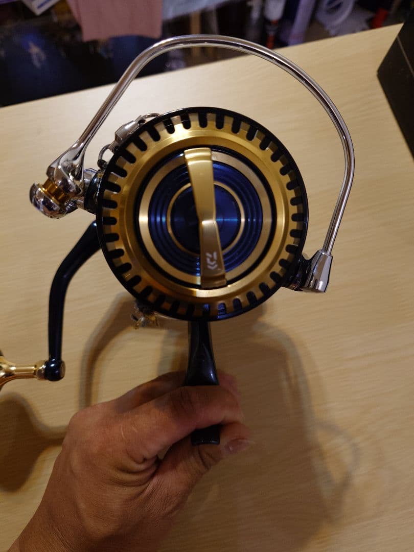【美品】DAIWA 20SALTIGA 18000-P 23000スプール