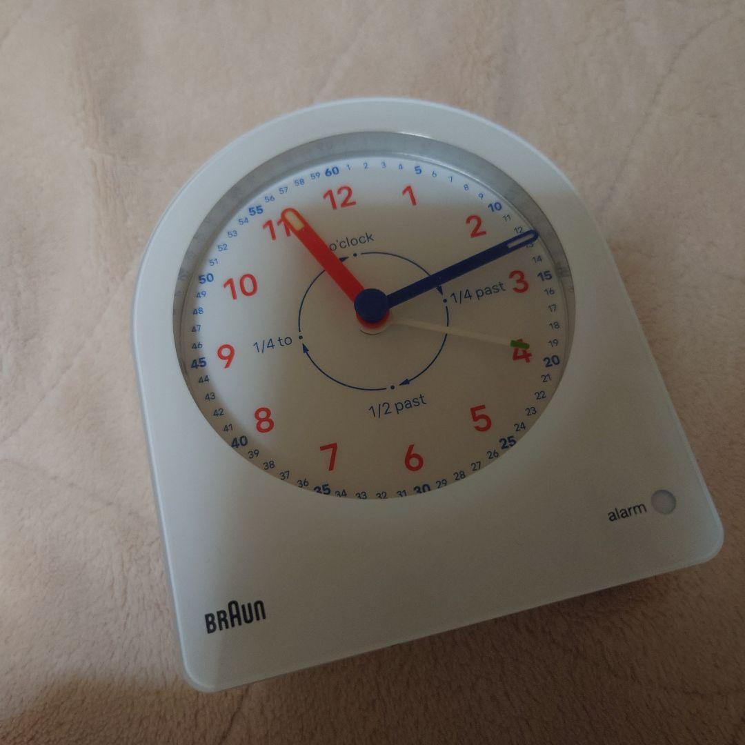 BRAUN アナログ置時計 ホワイト