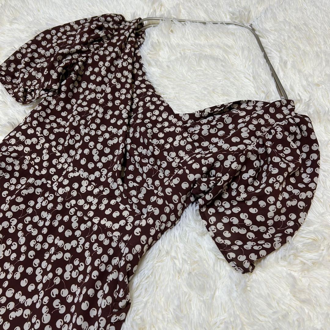【美品】Cherry Pattern Cache-Coeur One-Piece
