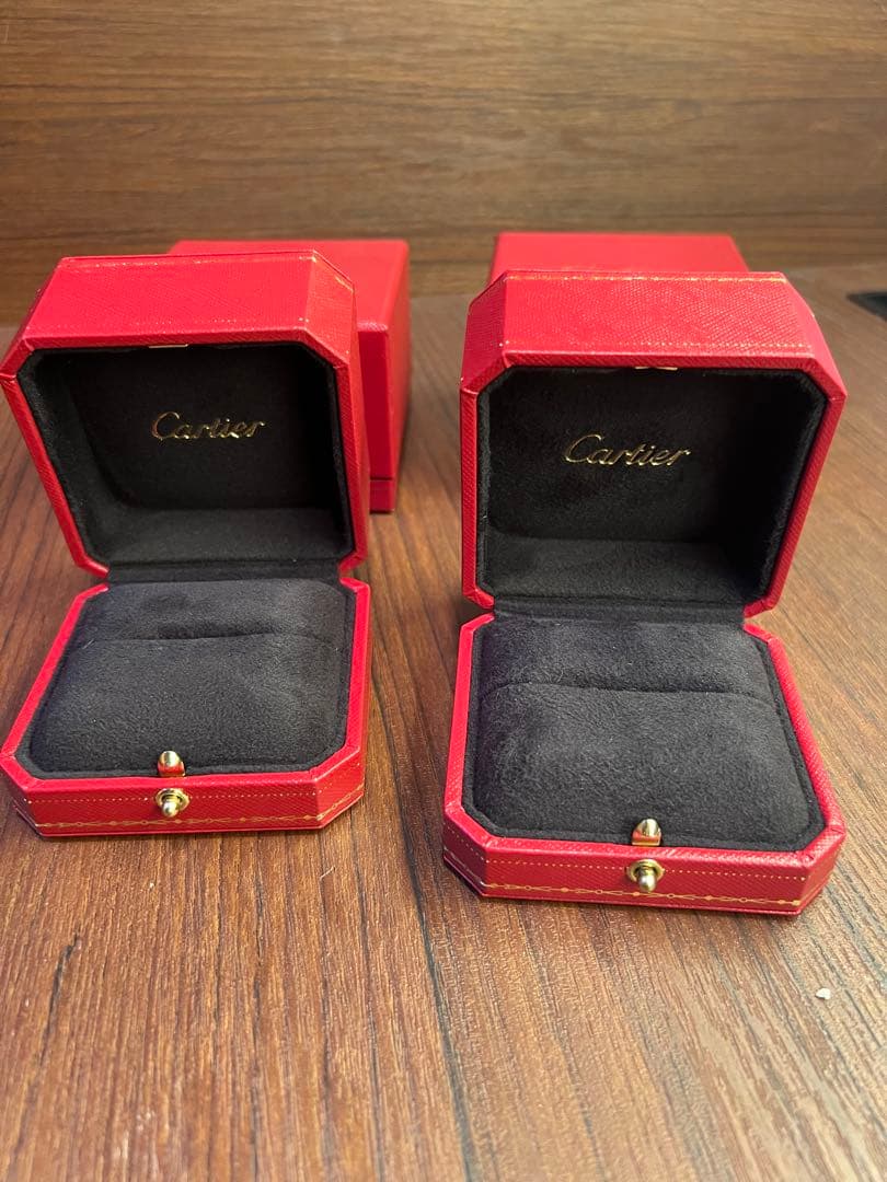 Cartier レッドレザー ジュエリーボックス 4個セット