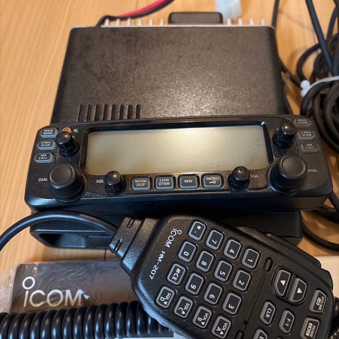 Icom IC-2730 トランシーバー