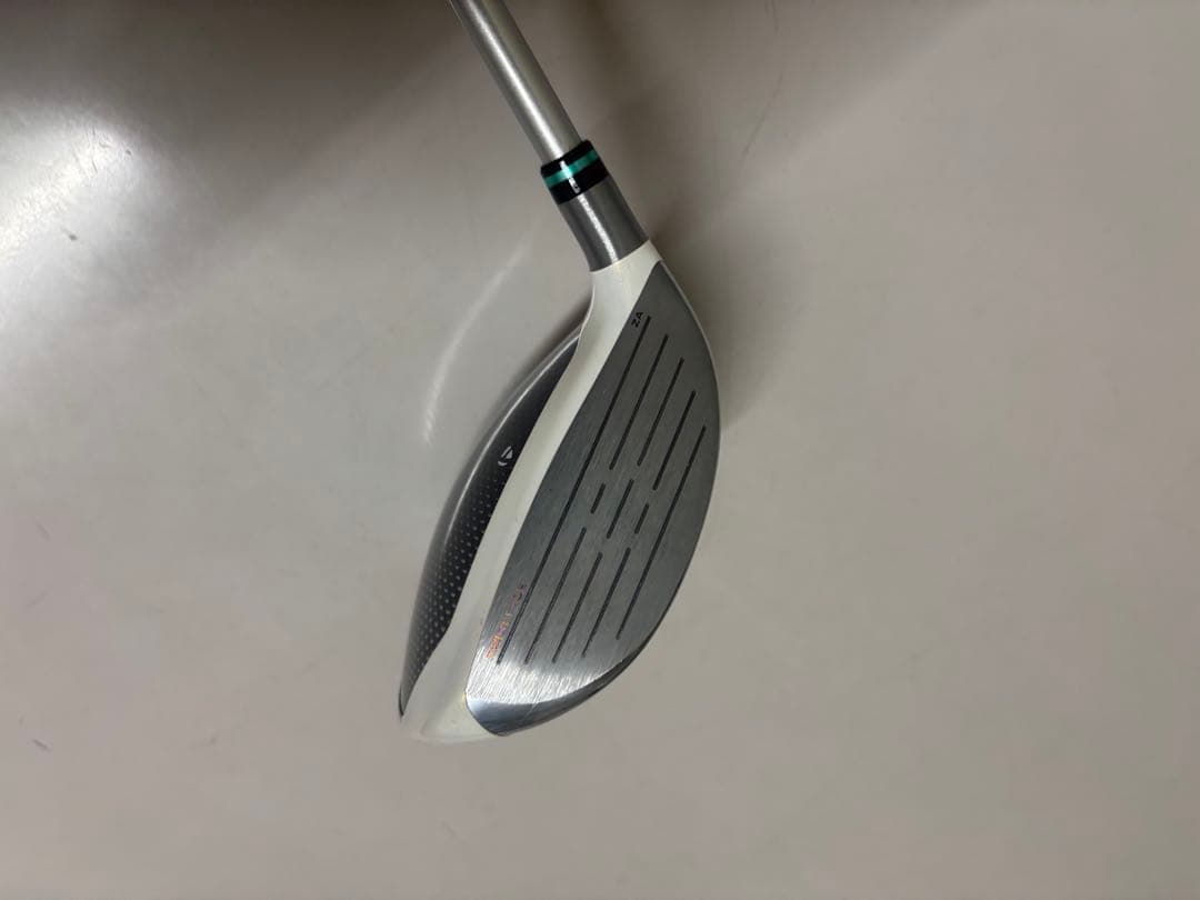 ステルスグローレレディース　ドライバーウッドセット