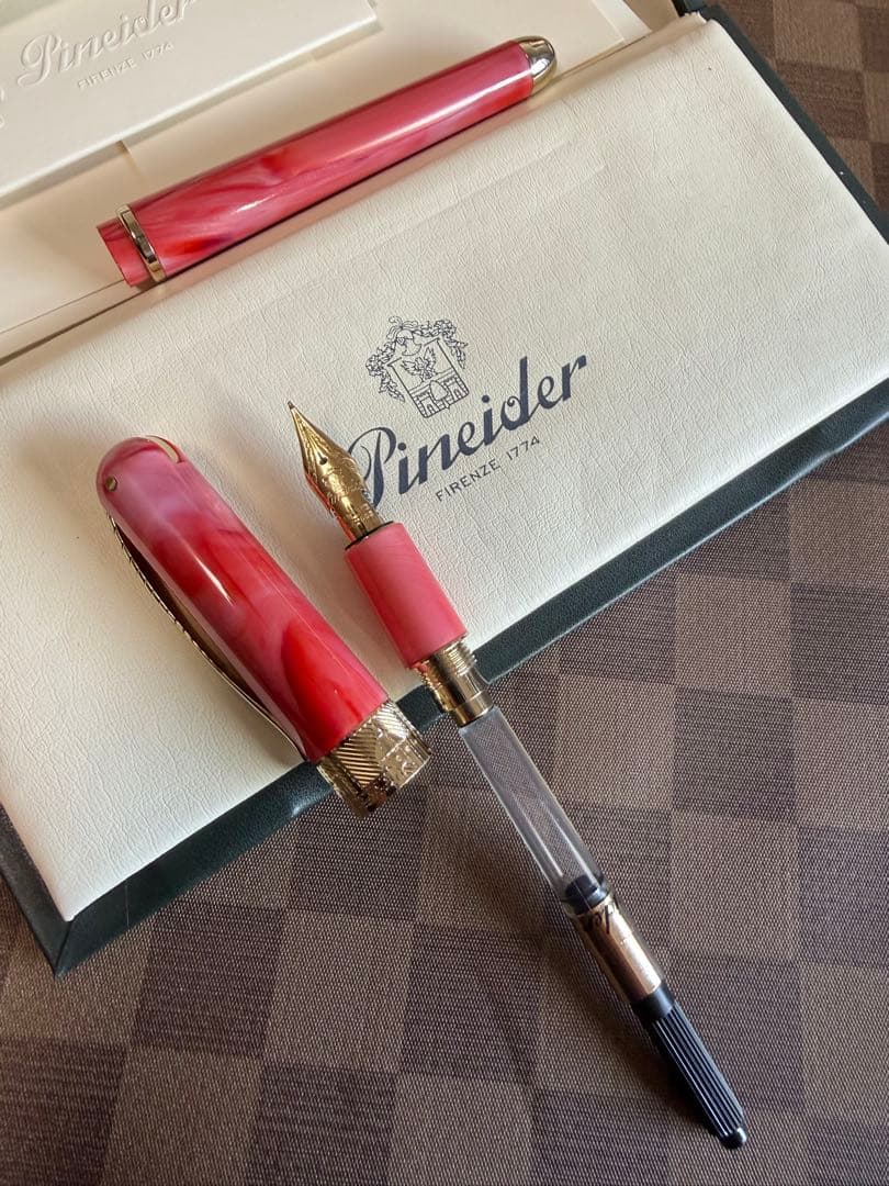 PINEIDER万年筆、未使用品