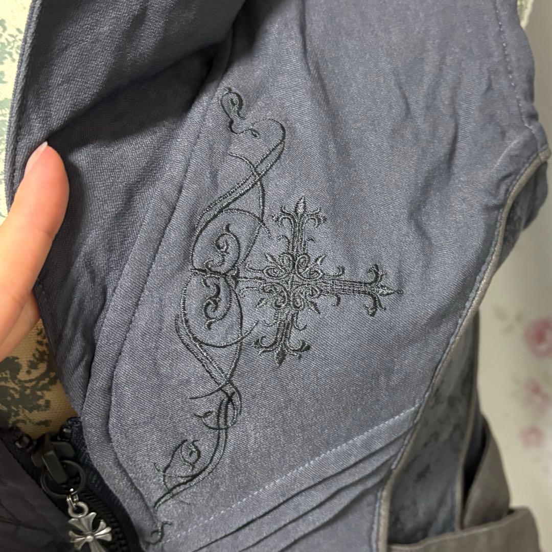 オッズオン ozz croce ベスト ジレ クラロリ ゴスロリ クロス刺繍
