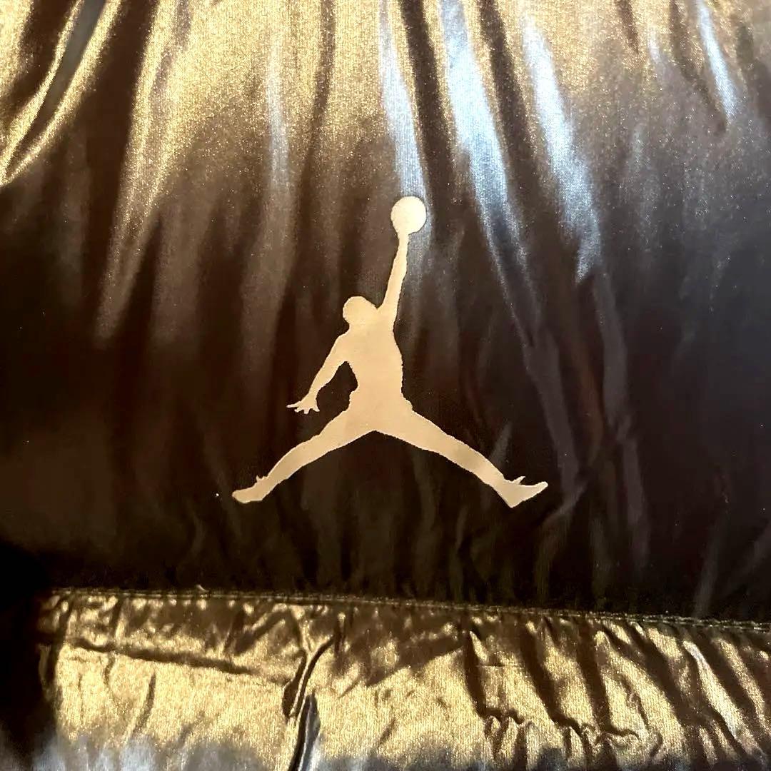 JORDAN ジャンプマン 刺繍 リバーシブル ダウンベスト L 黒 グレー