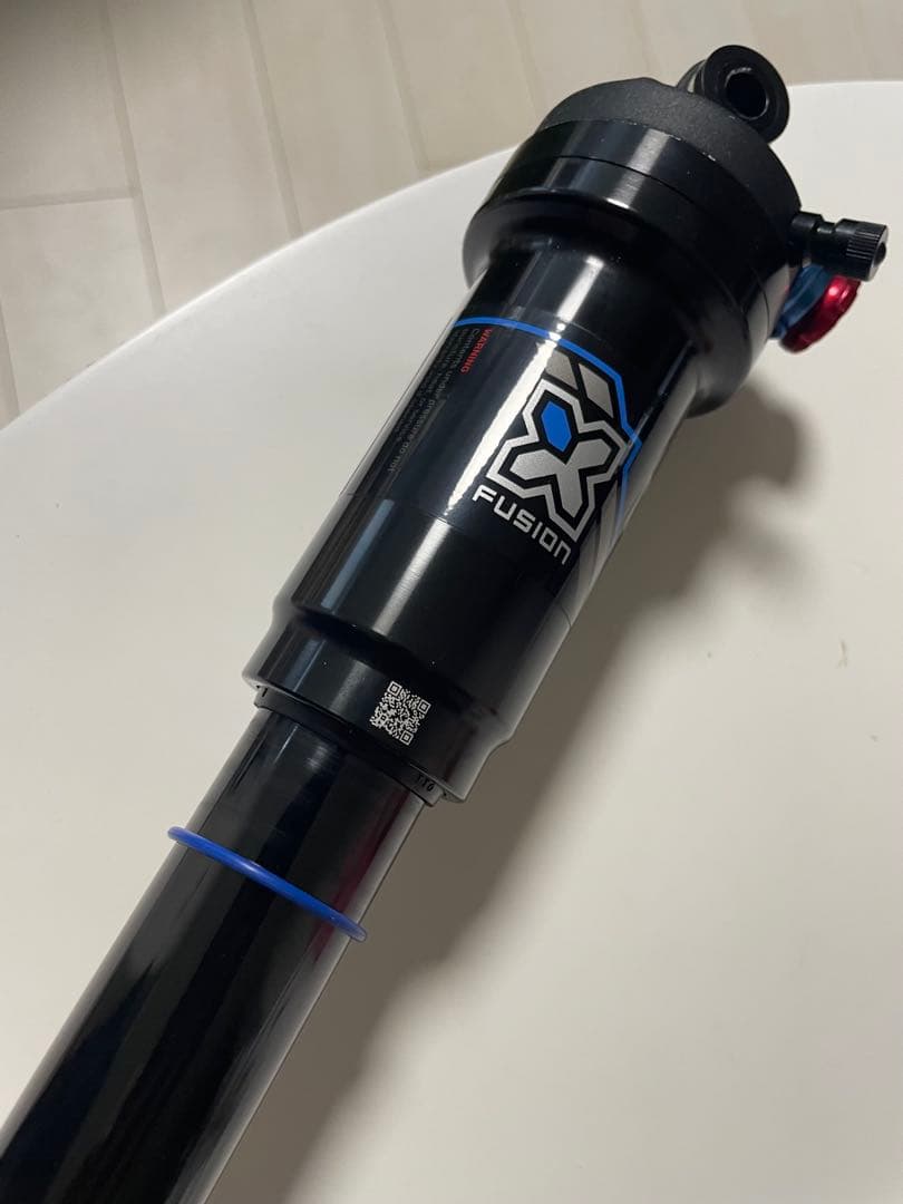 〈値下げしました〉XFusion O2PRO RLリアサスペンション210×55