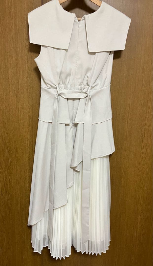 dazzlinアシメプリーツトレンチワンピース