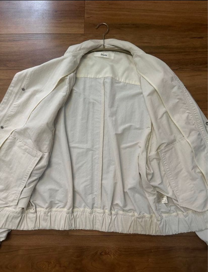 新品未使用品 アンヌーク Standcollar Zip Blouson