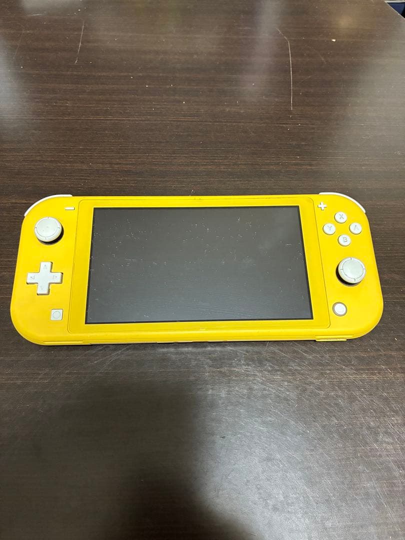 中古　Nintendo Switch Lite イエロー 本体