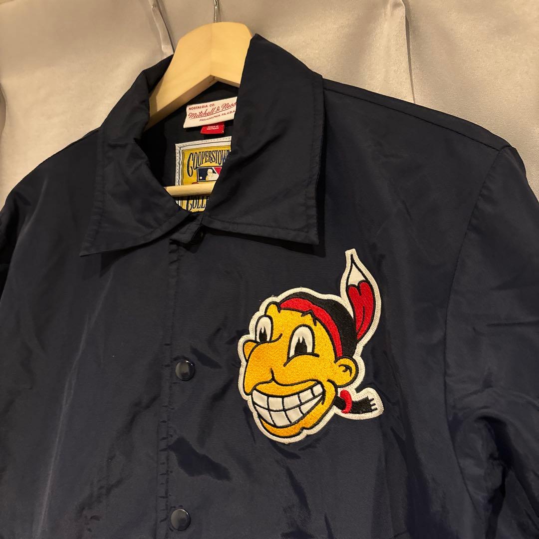 MLB インディアンズ　ミッチェルアンドネス　ネイビー　コーチジャケット　M