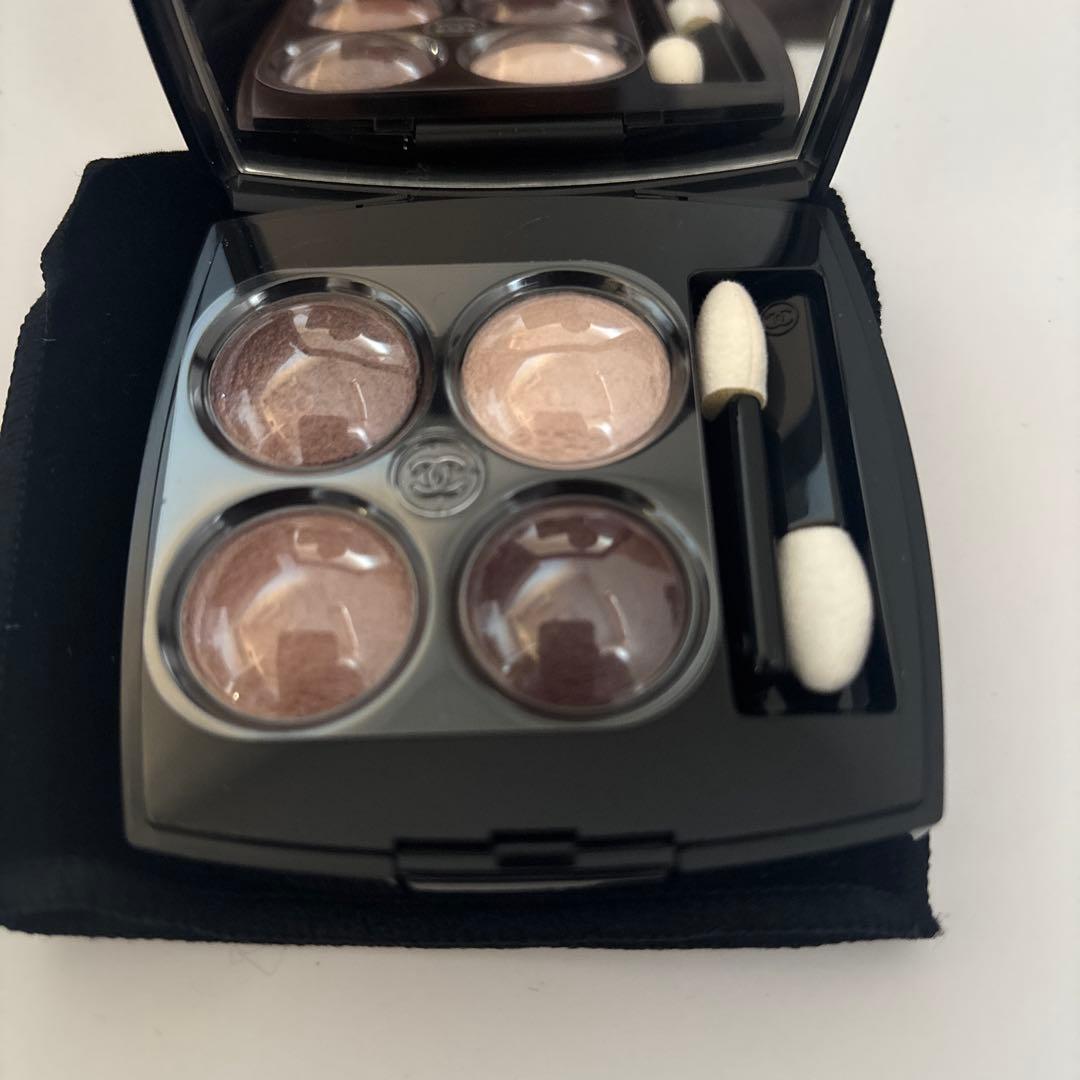 【新品未使用】CHANELアイシャドウ　レキャトルオンブル226ティセリボリ