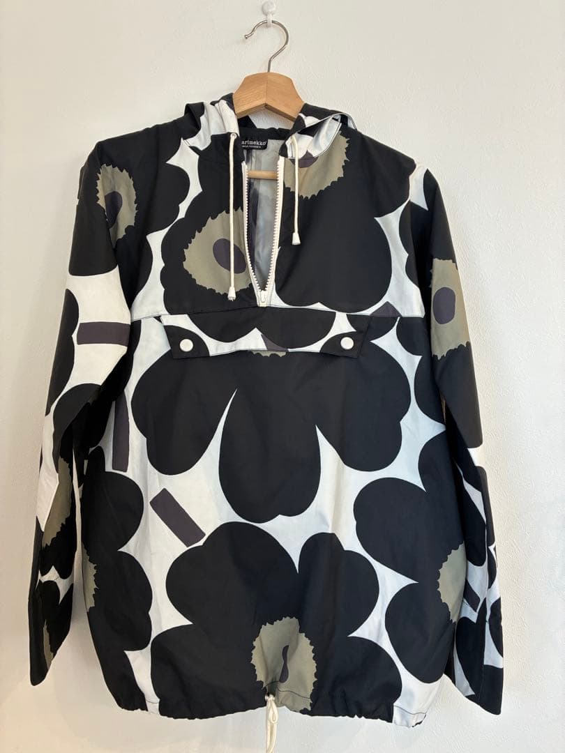 Marimekko マリメッコ　アノラック　ウニッコ　パーカー　アウター XS