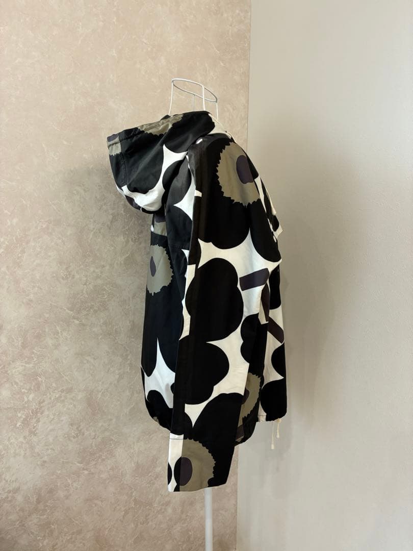 Marimekko マリメッコ　アノラック　ウニッコ　パーカー　アウター XS