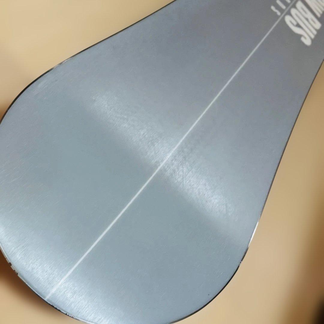 144cm スノーボード ビンディング付きオレンジ/ホワイトグラデーション初心者