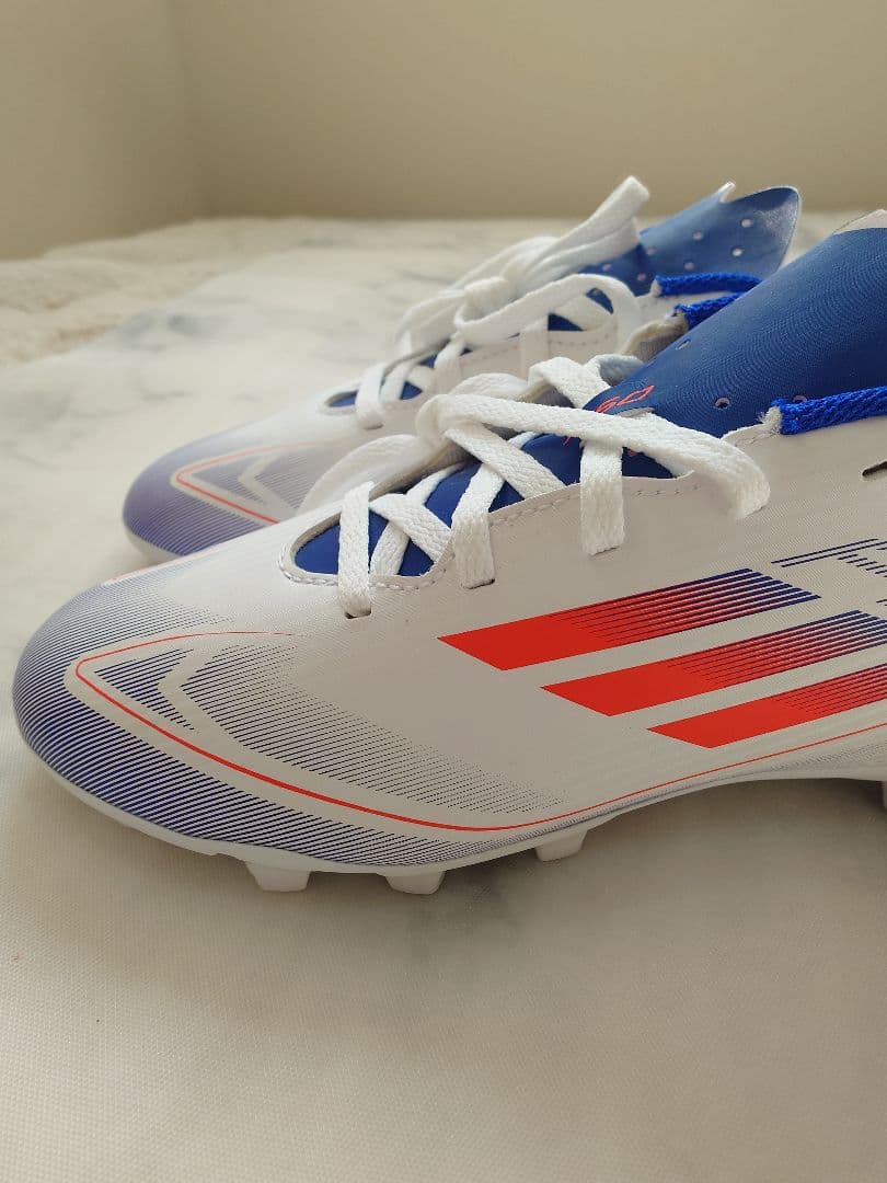 adidas 新品 F50 サッカーシューズ 23cmホワイト/ブルー/オレンジ