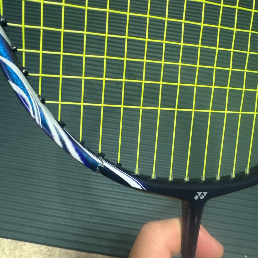 YONEXアストロクス100zz バドミントンラケット