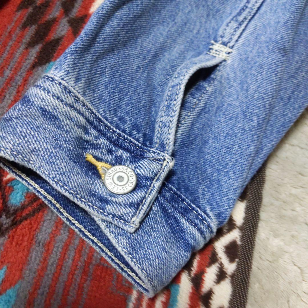 まーしー　✦LEVI'S RED✦ シンチバックジャケット