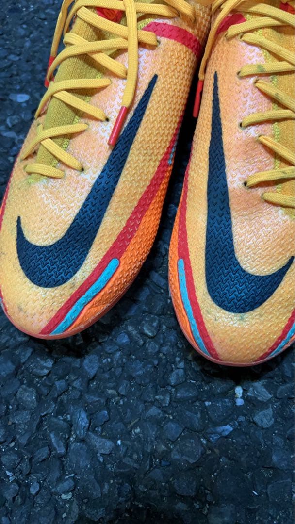 Nike Phantom サッカーシューズ オレンジ/イエロー