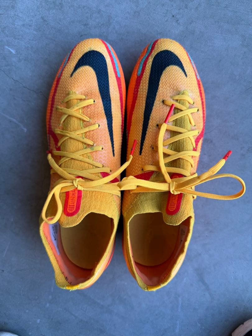Nike Phantom サッカーシューズ オレンジ/イエロー