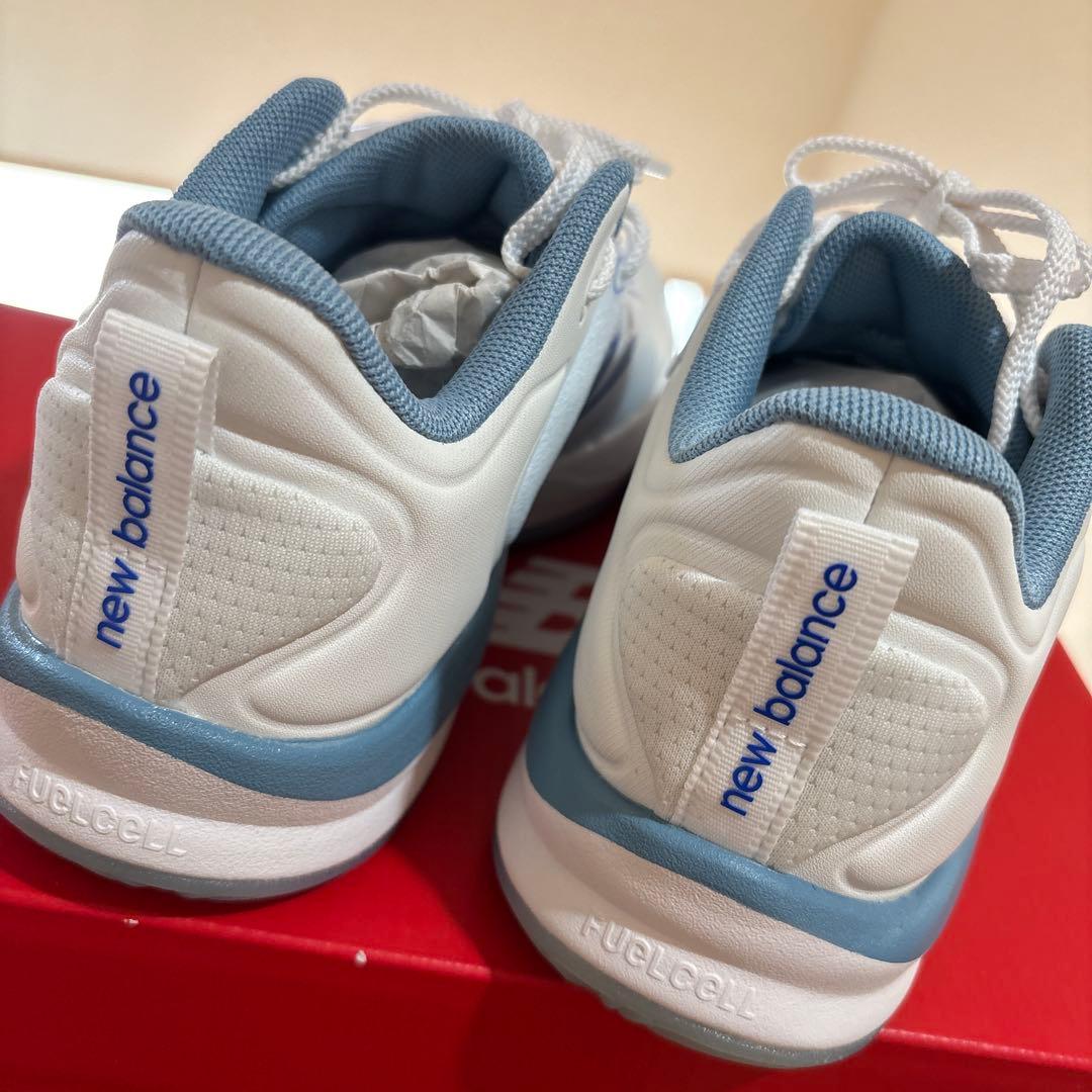 New Balance WCH224AB1 バレーボールシューズ 25.5cm