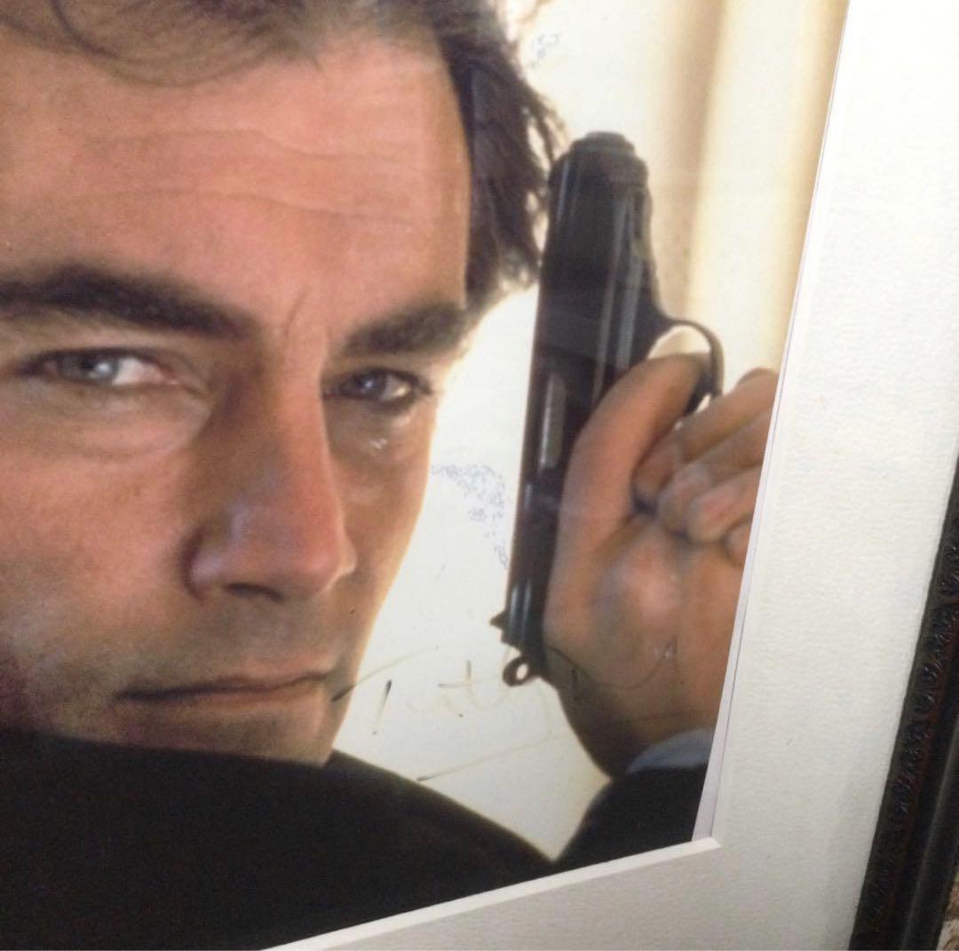 007 リビングデイライツ　直筆サインフォトプロダクションズ ジェームズ・ボンド