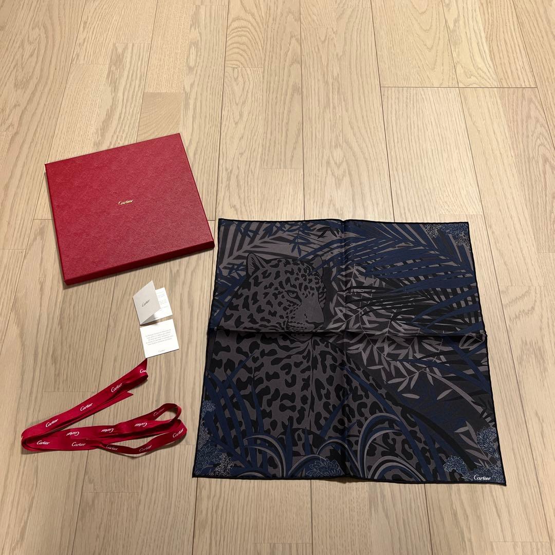 toyo様　Cartier パンテール　100% シルクスカーフ