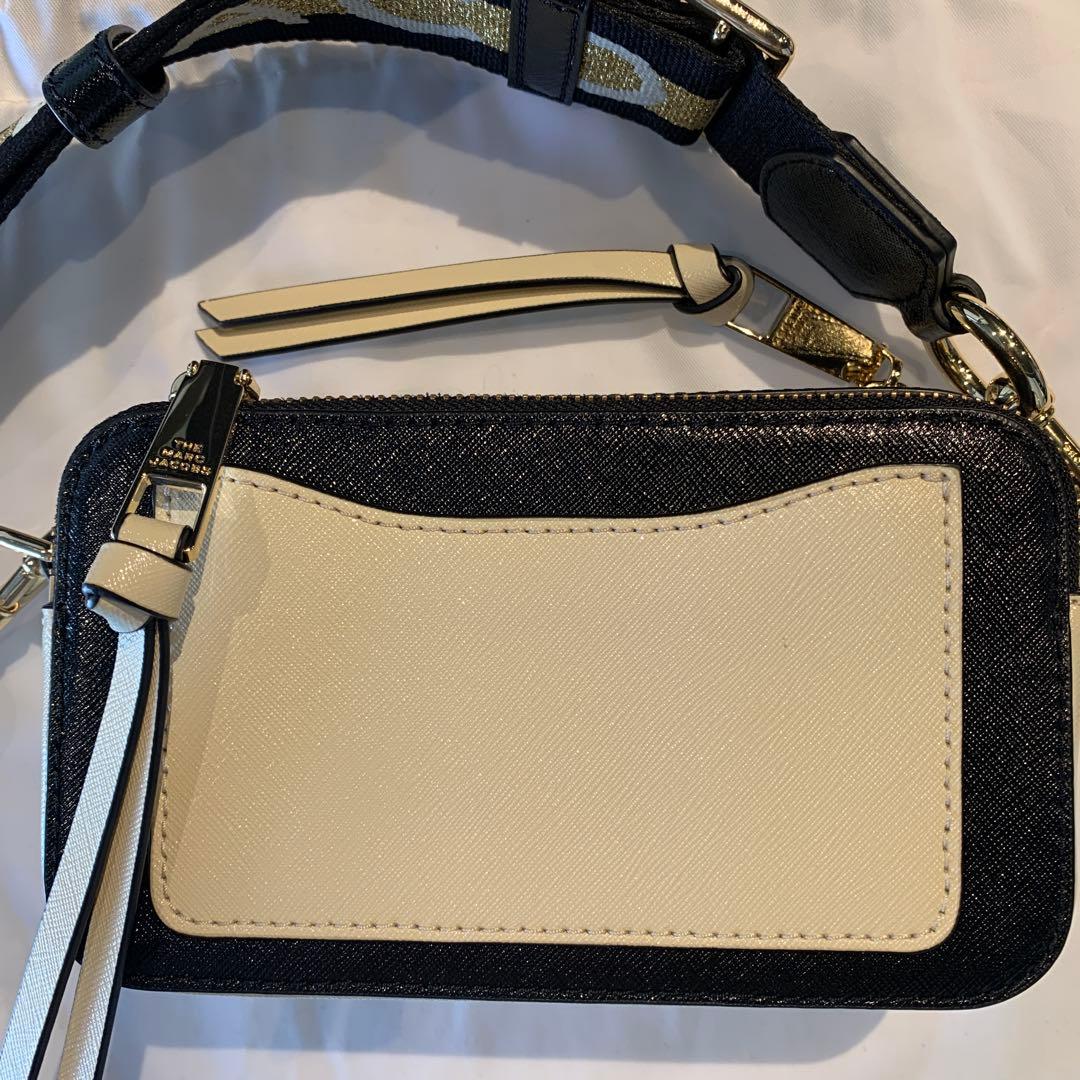 MARC JACOBS ホワイトショルダーバッグ