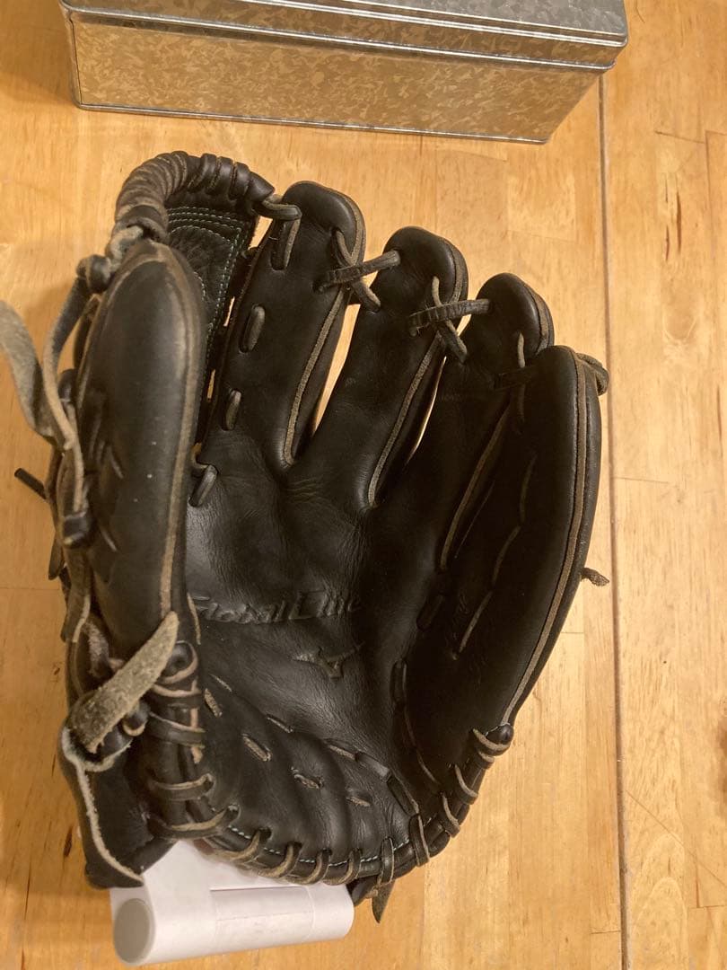 軟式グローブ ダイバーシティブルーロゴ