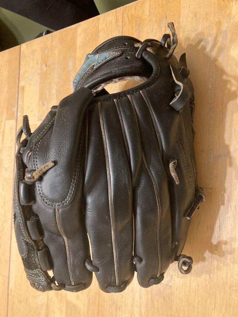 軟式グローブ ダイバーシティブルーロゴ