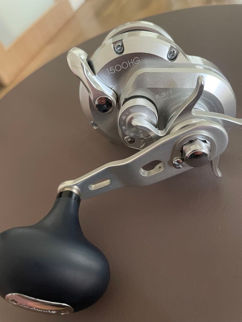 11 シマノ OCEA オシアジガー 1500HG ベイトリール
