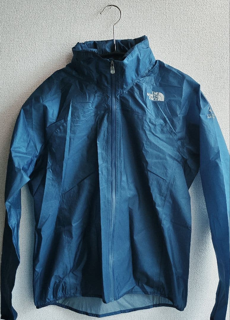 【美品】ノースフェイス ストライクトレイルフーディー NPW61672