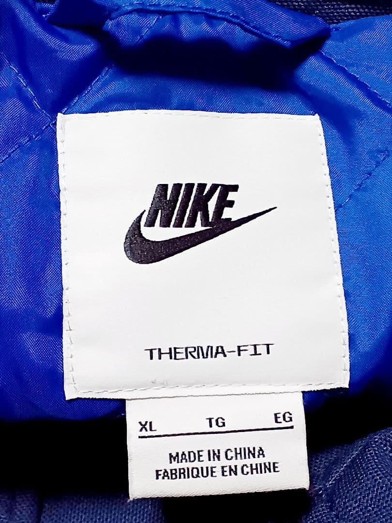 NIKE　ジャケット