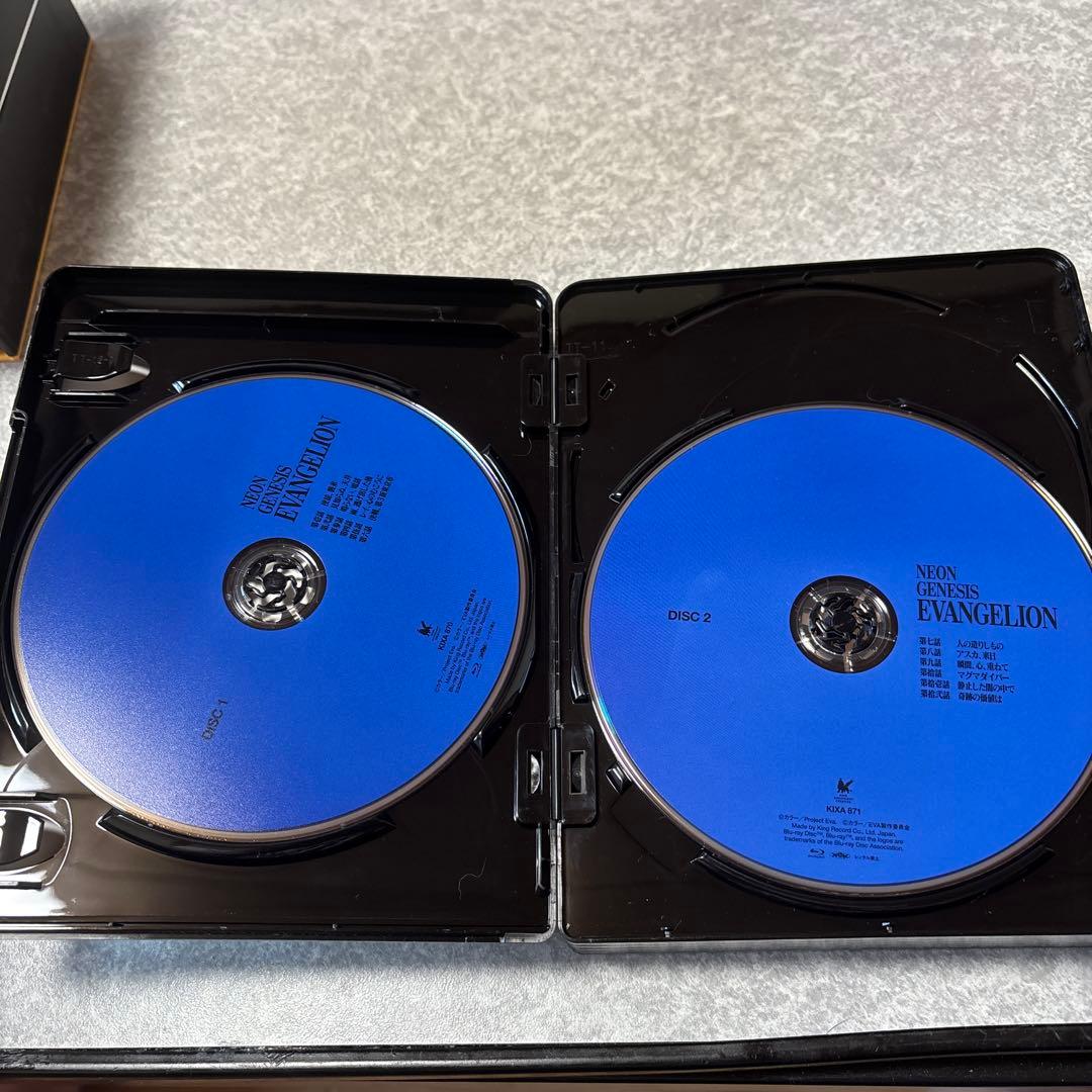 新世紀エヴァンゲリオン Blu-ray BOX STANDARD EDITIO…