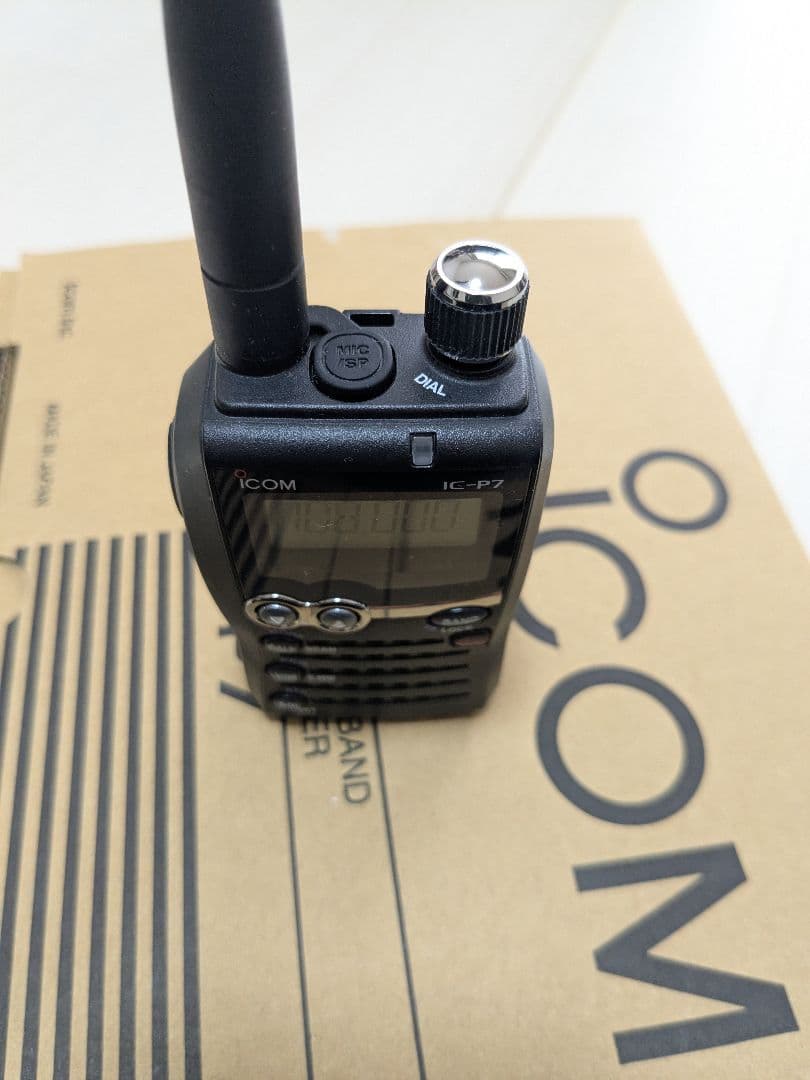 ICOM IC-P7 VHF/UHFトランシーバー