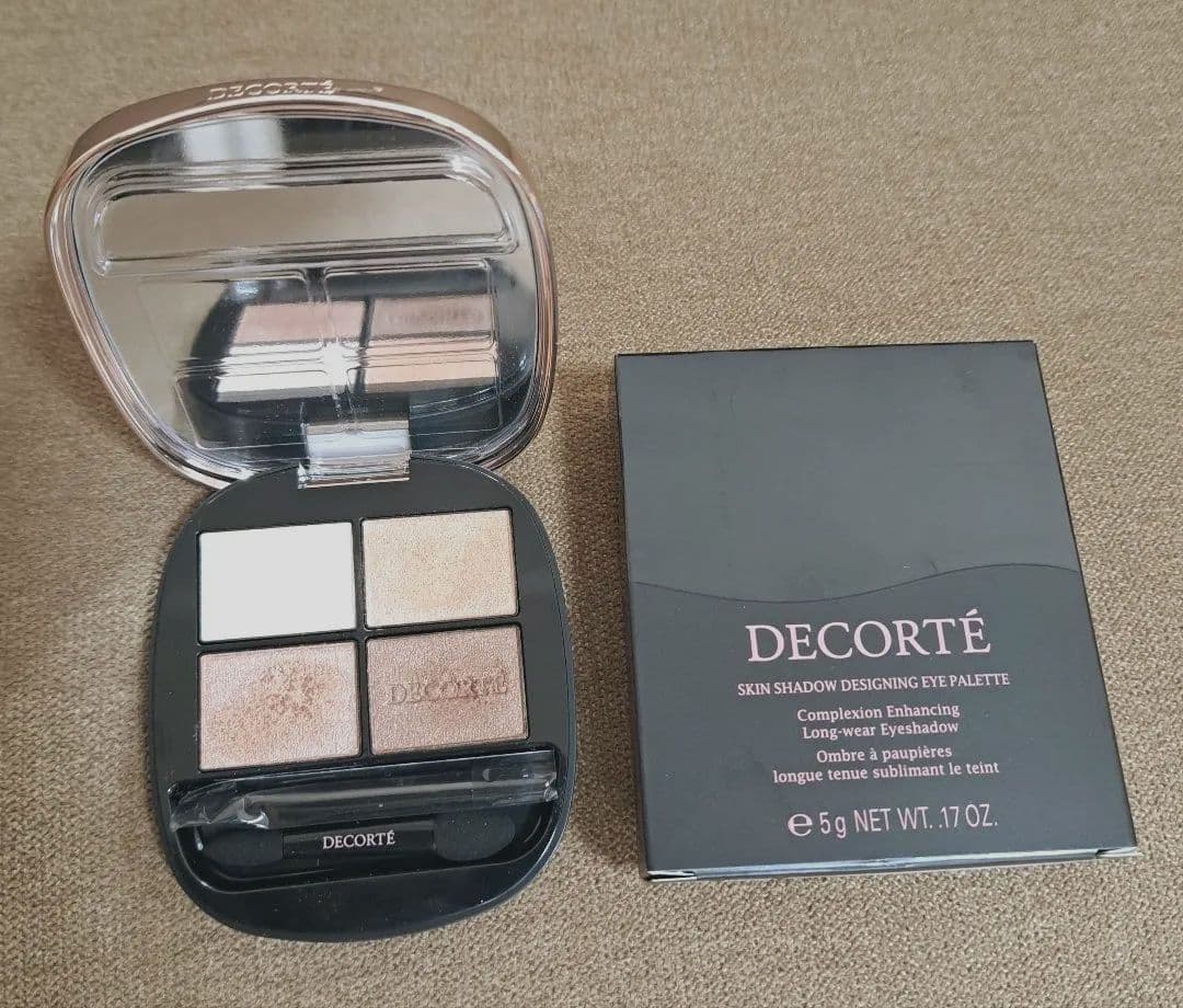 NANA。DECORTE スキンシャドウ デザイニング パレット 02