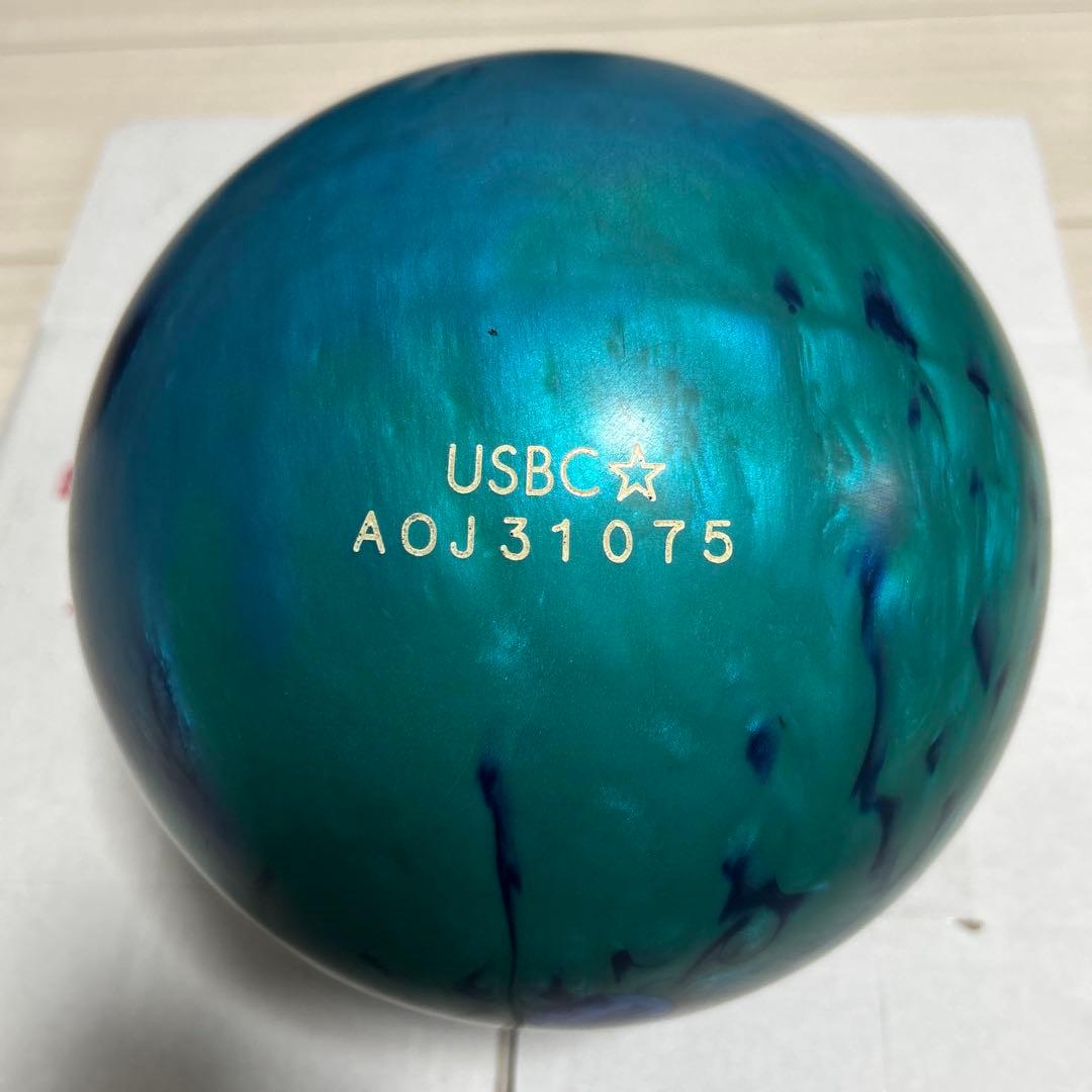 も*や様 ブラックウィドーリアルモンスター　15lb ボウリングボール