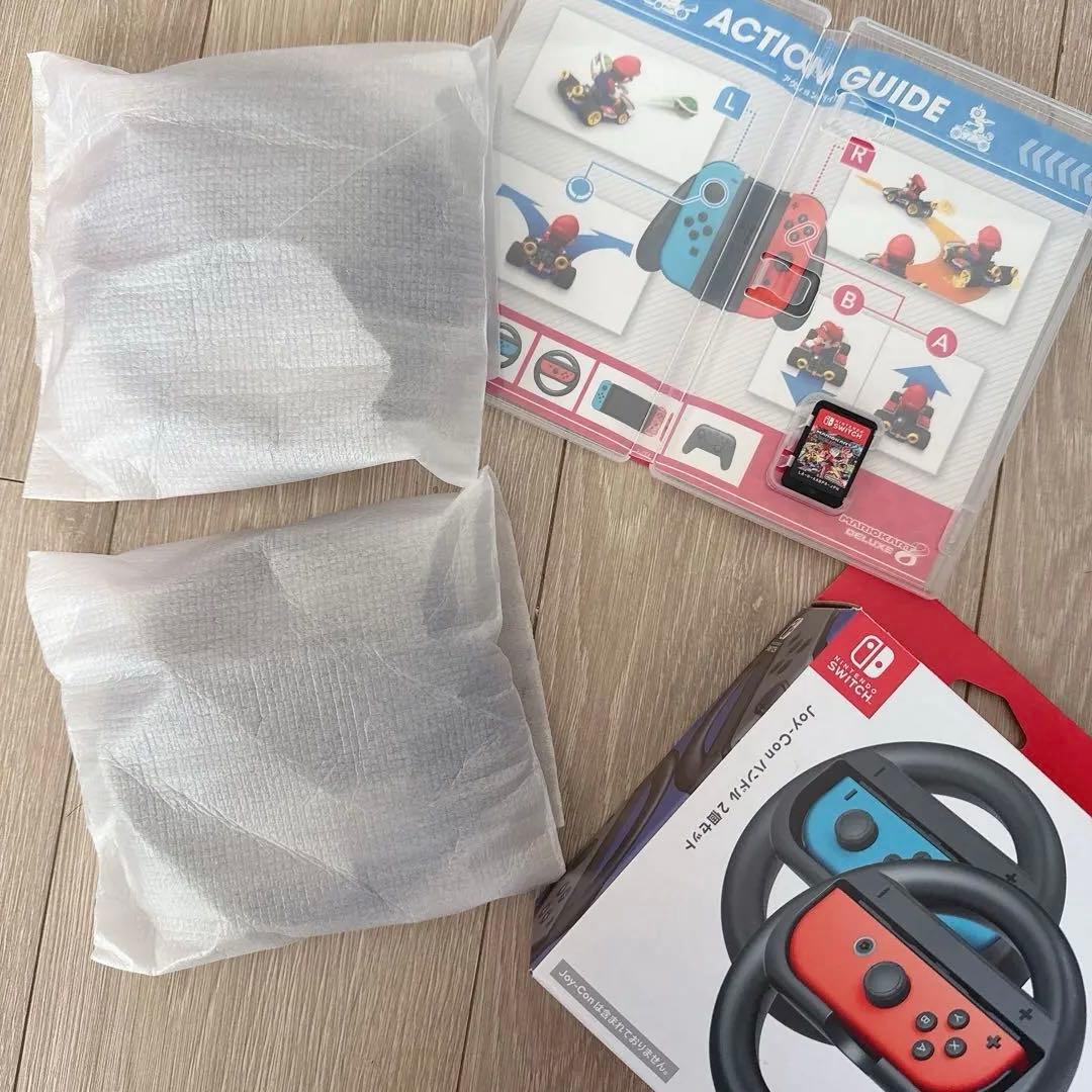 Nintendo Switch Joy-Conハンドル&マリオカート8デラックス
