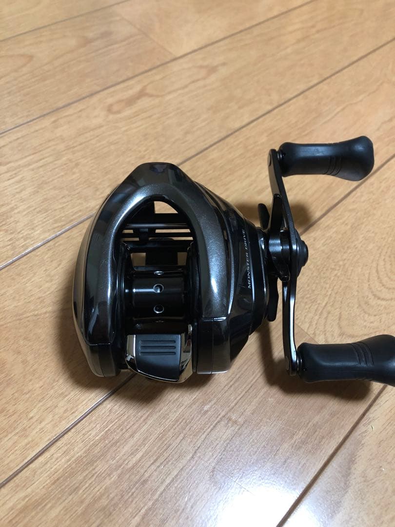 シマノ　18アンタレスDCMD XG 右