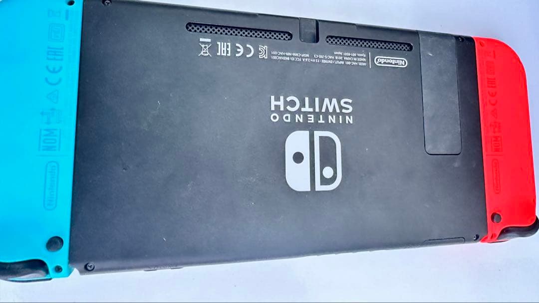 【限定セール】Nintendo Switch ネオンブルー・ネオンレッド