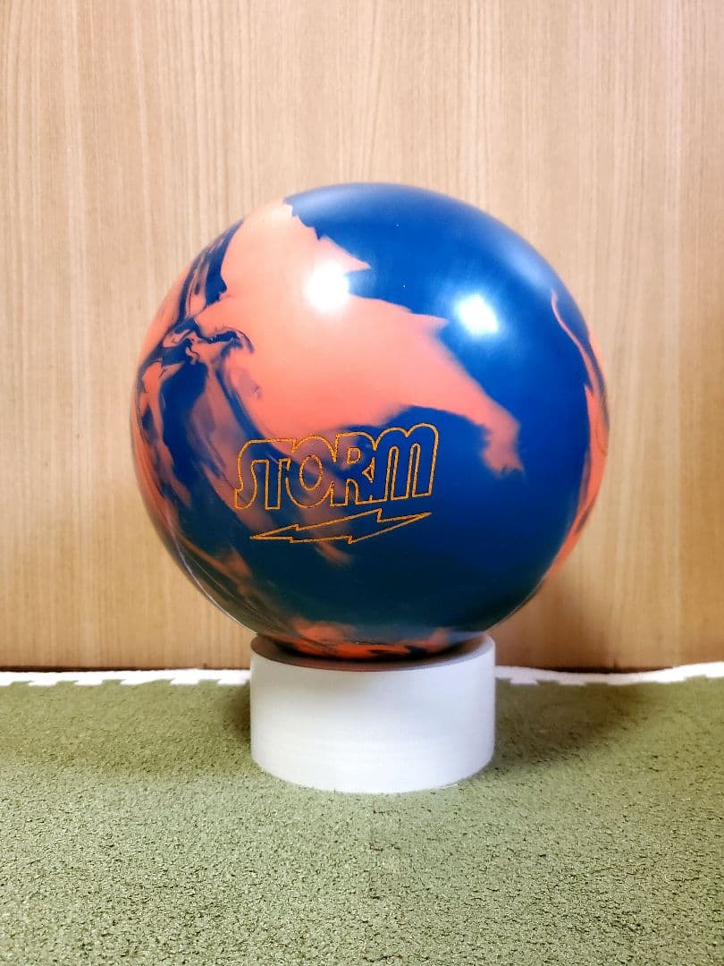 ボウリングボール　バイトパニックX 15ポンド